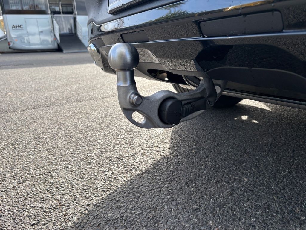 Fahrzeugabbildung Mercedes-Benz GLC 200 4MATIC Coupé +AMG+NIGHT+360GRAD+BURMESTE