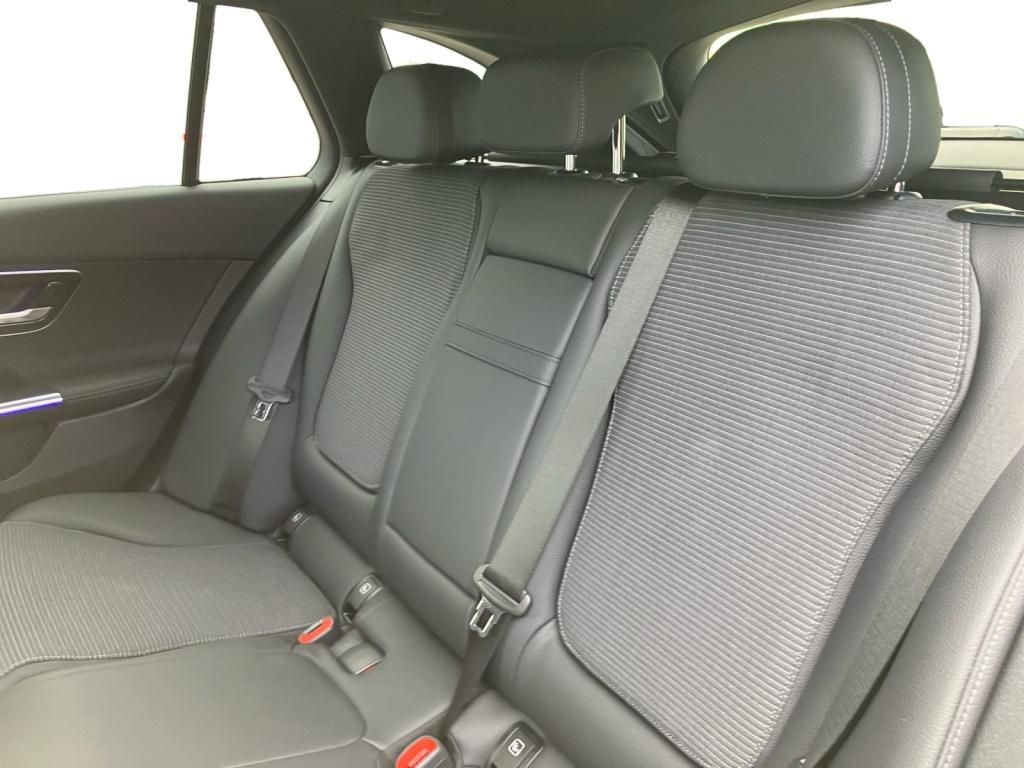 Fahrzeugabbildung Mercedes-Benz C 200 d T AHK*Sound*Distronic*Kamera*Memory*LED