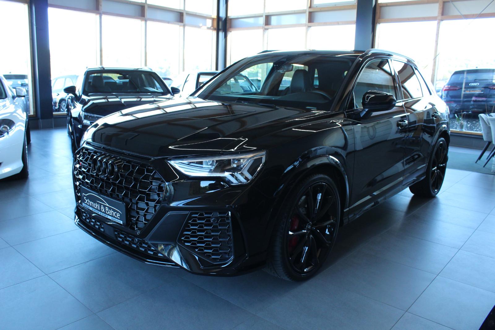 Audi RSQ3
