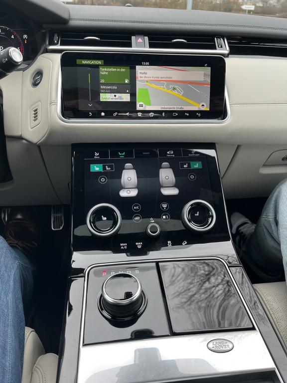 Land Rover Range Rover Velar