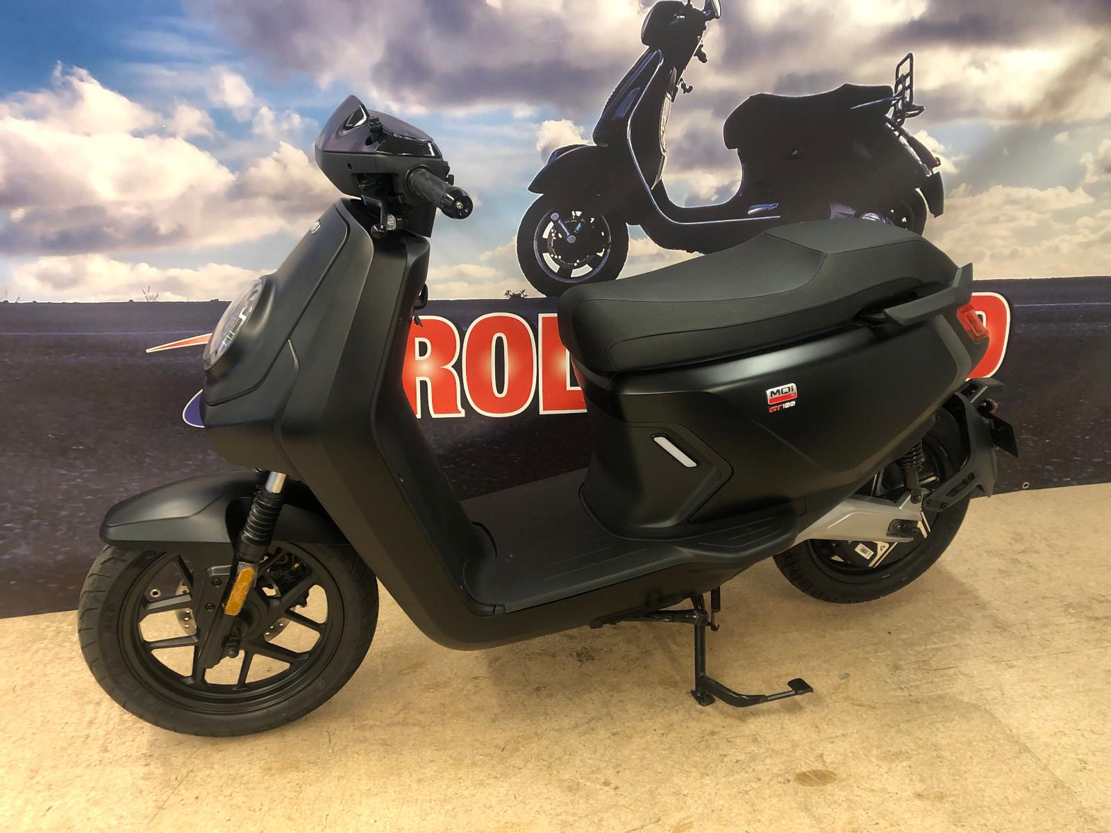 NIU MQI GT Evo Elektroroller 100 km/h Lieferung mögl