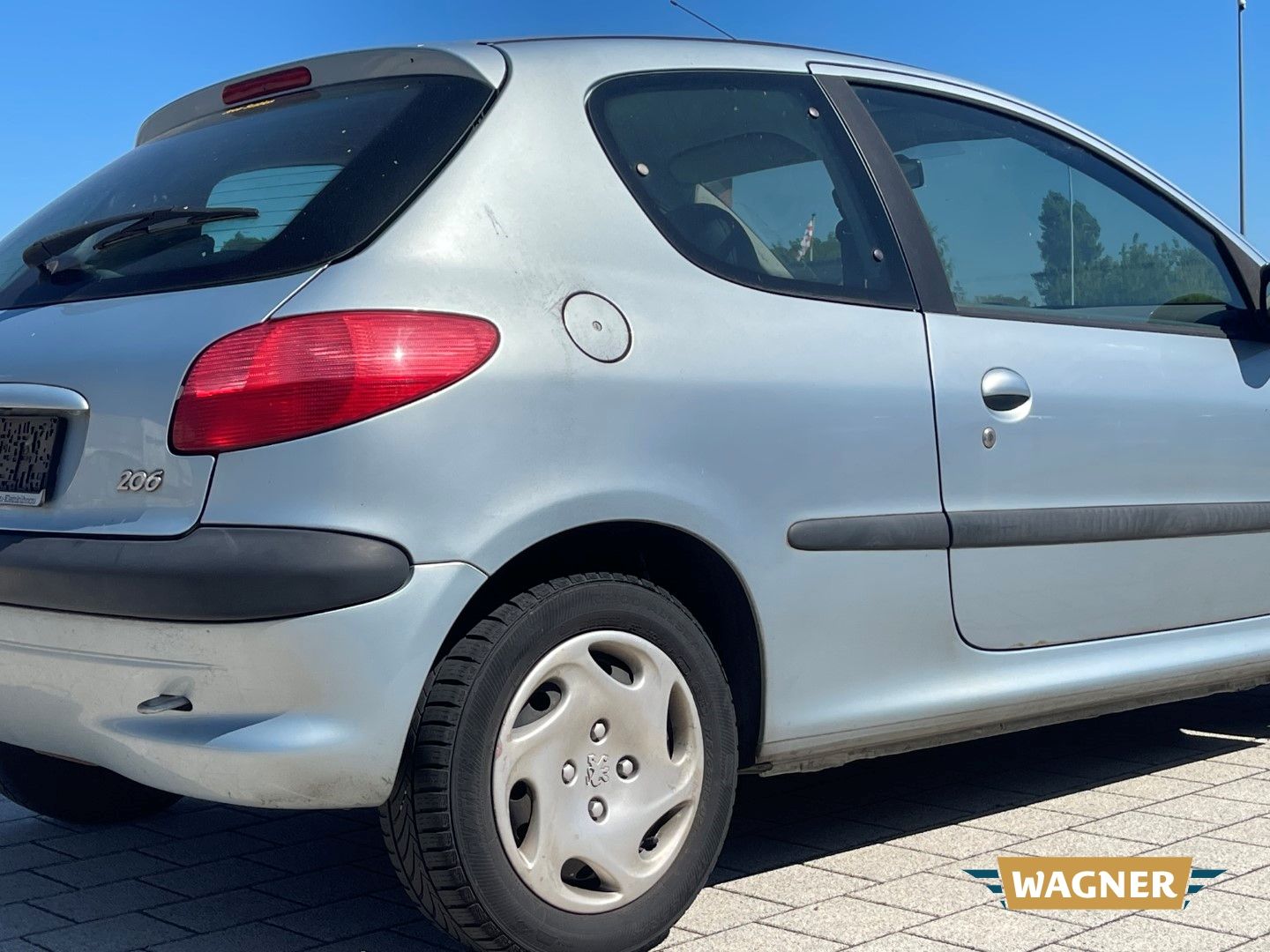Fahrzeugabbildung Peugeot 206 Filou Klimaanlage HU/AU 07/2026