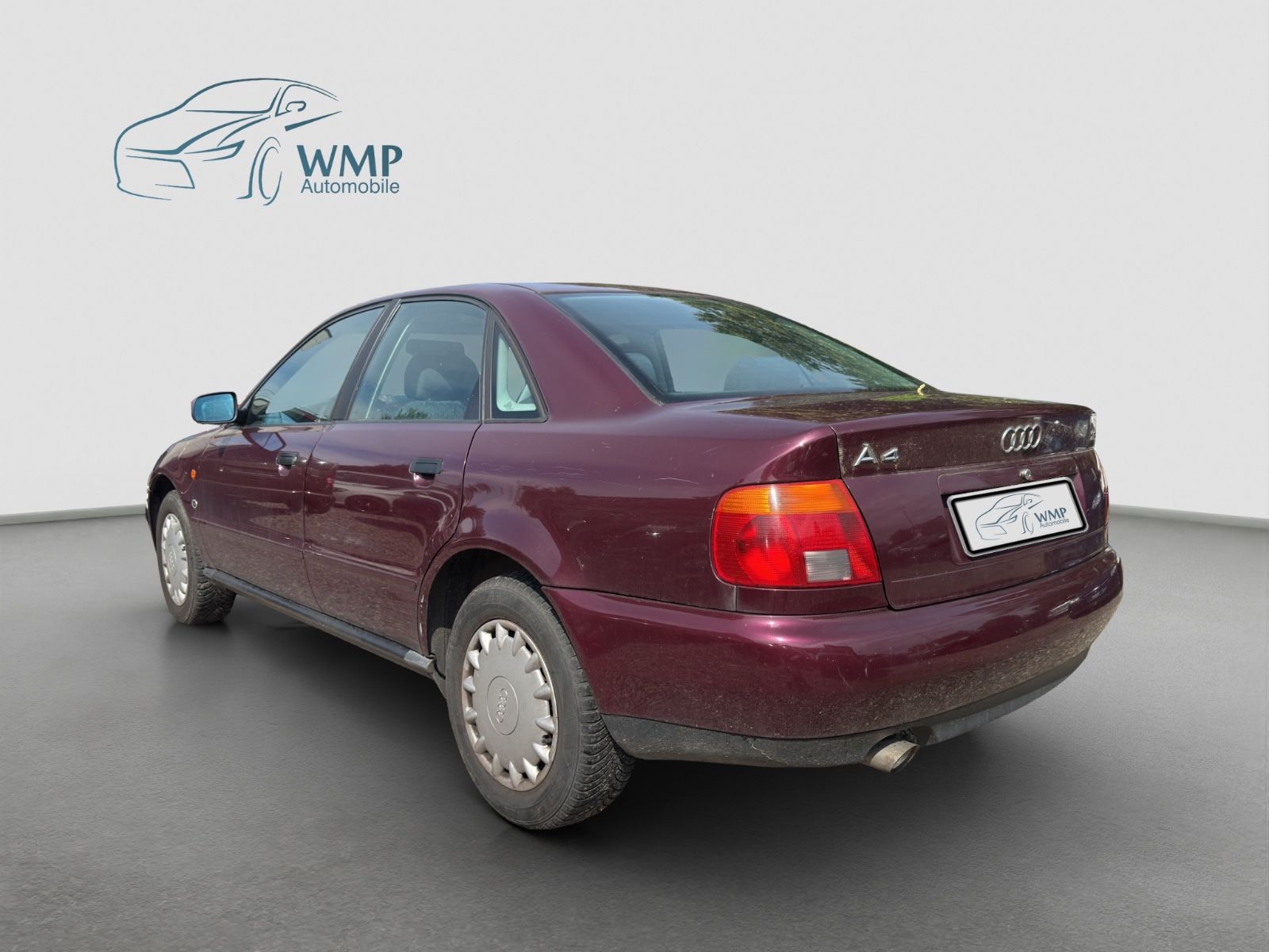 Fahrzeugabbildung Audi A4 Lim. 1.6 /Radio