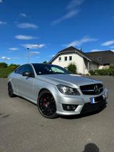 Mercedes-Benz Coupé (AMG Line) - Mercedes-Benz C 180 aus 2011: Coupe