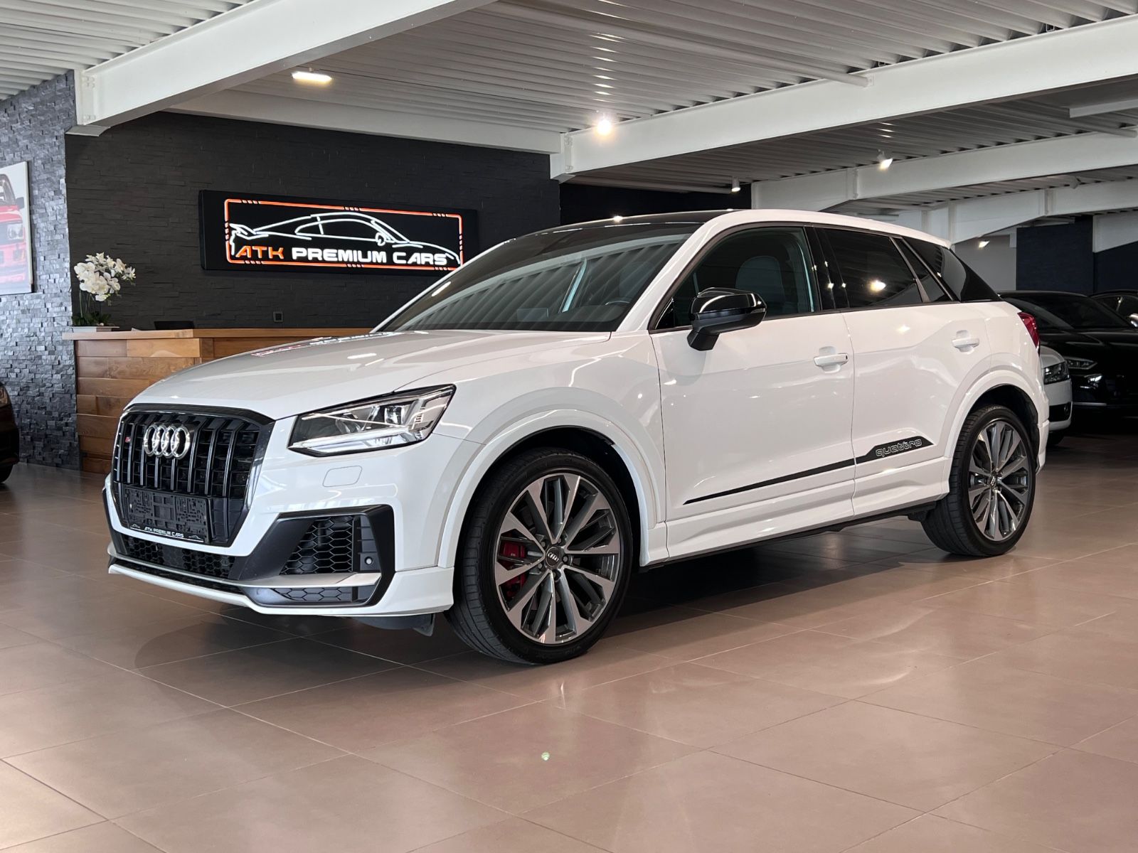 AUDI SQ2 TFSI S tronic quattro sport 1.HAND PANO NAVI