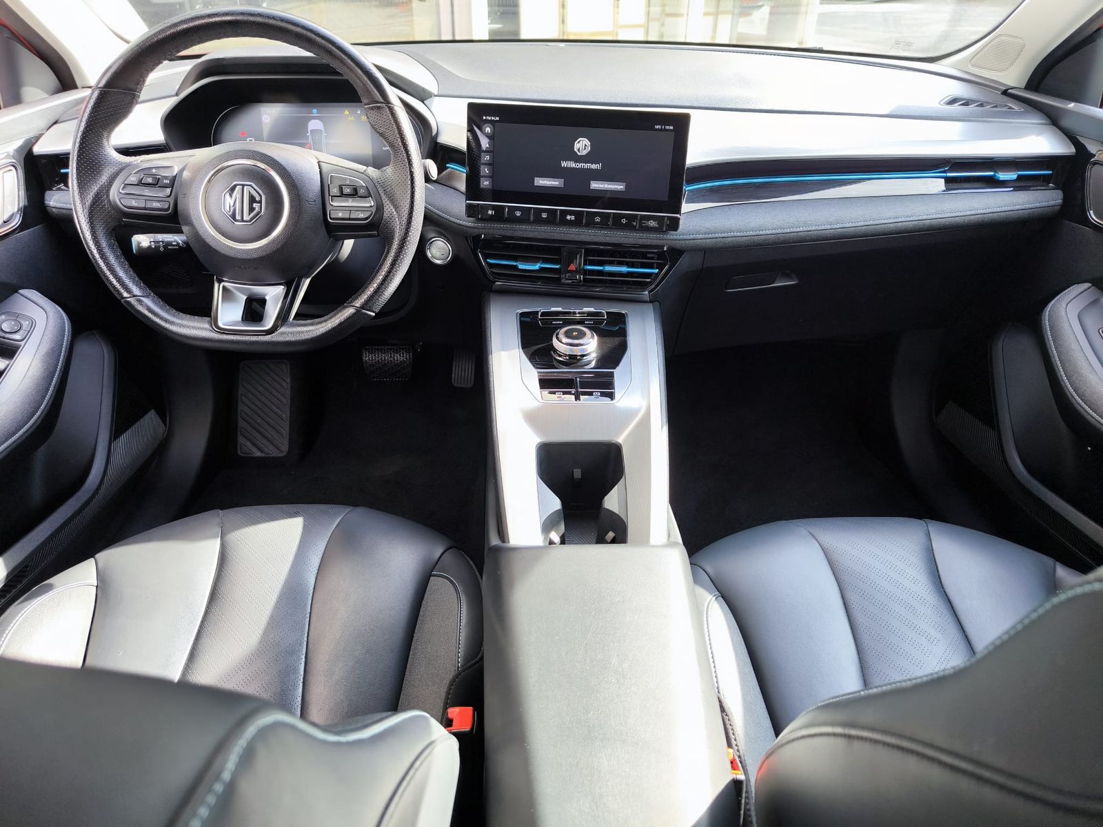 Fahrzeugabbildung MG 5 61 KWH Luxury NAVI+LEDER+SHZ+LED+DAB+ACC+360°