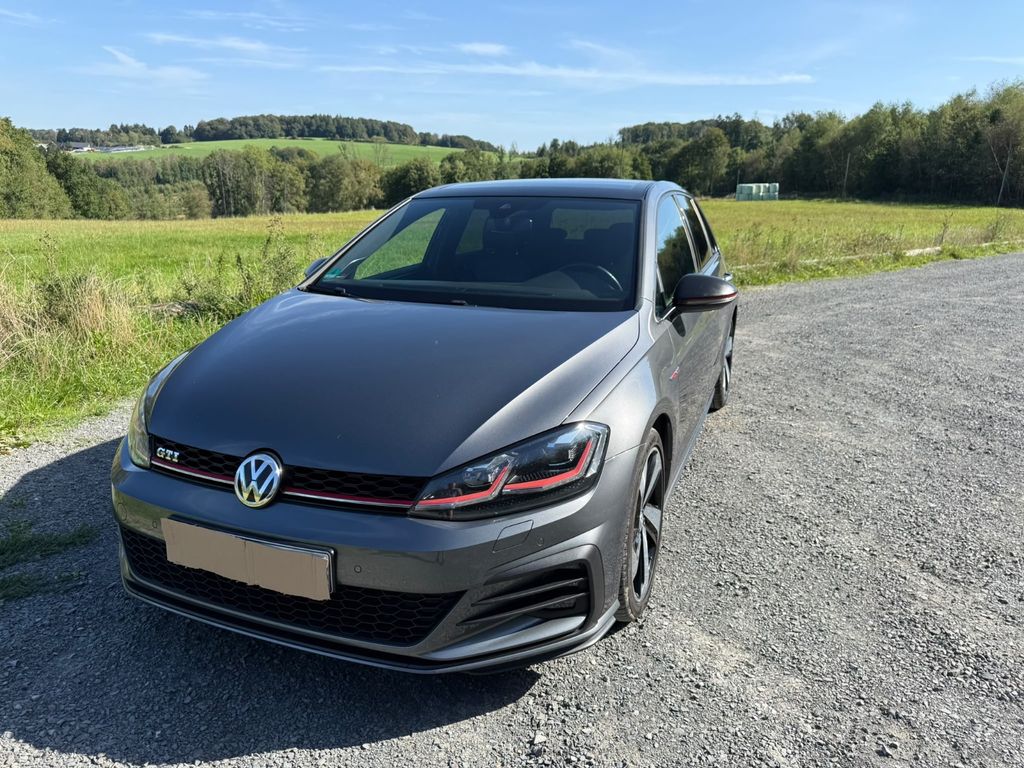 Image of Volkswagen Golf