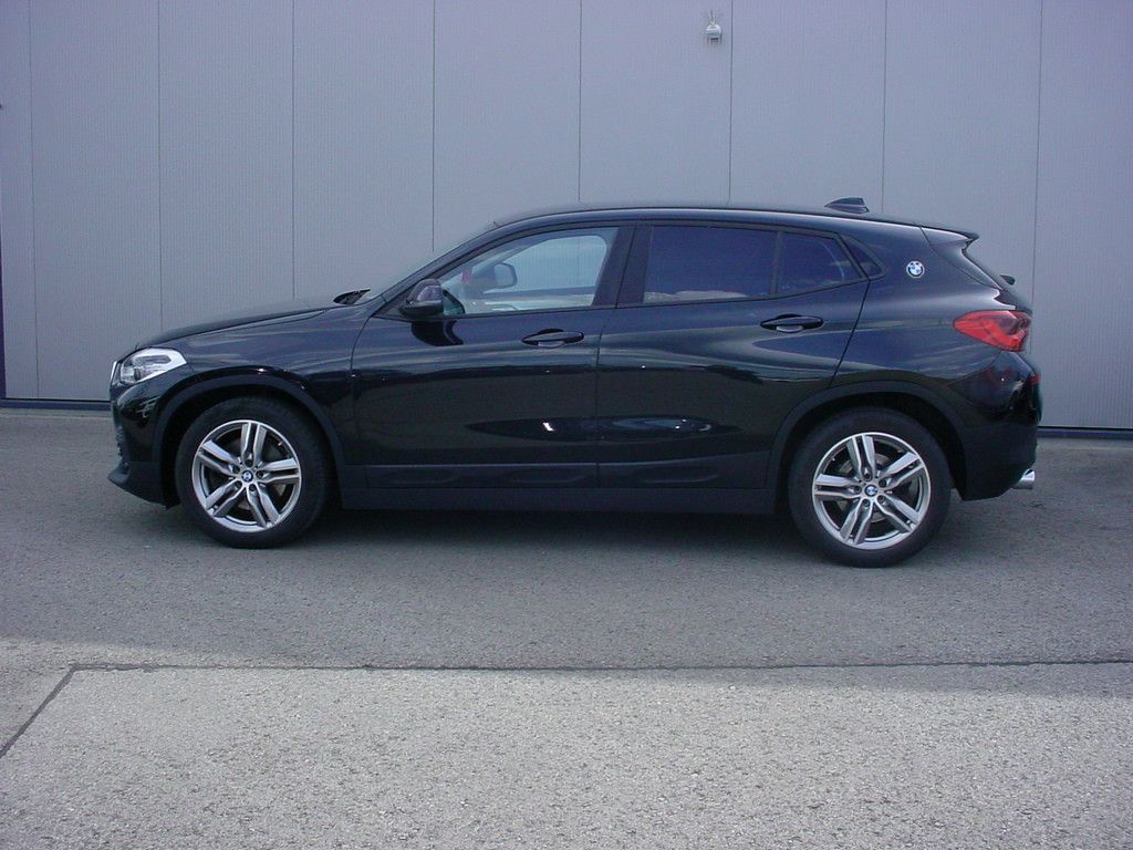 BMW X2*20i *HiFi*PDC*Navi*WLAN*Automatic*18"M ALU**