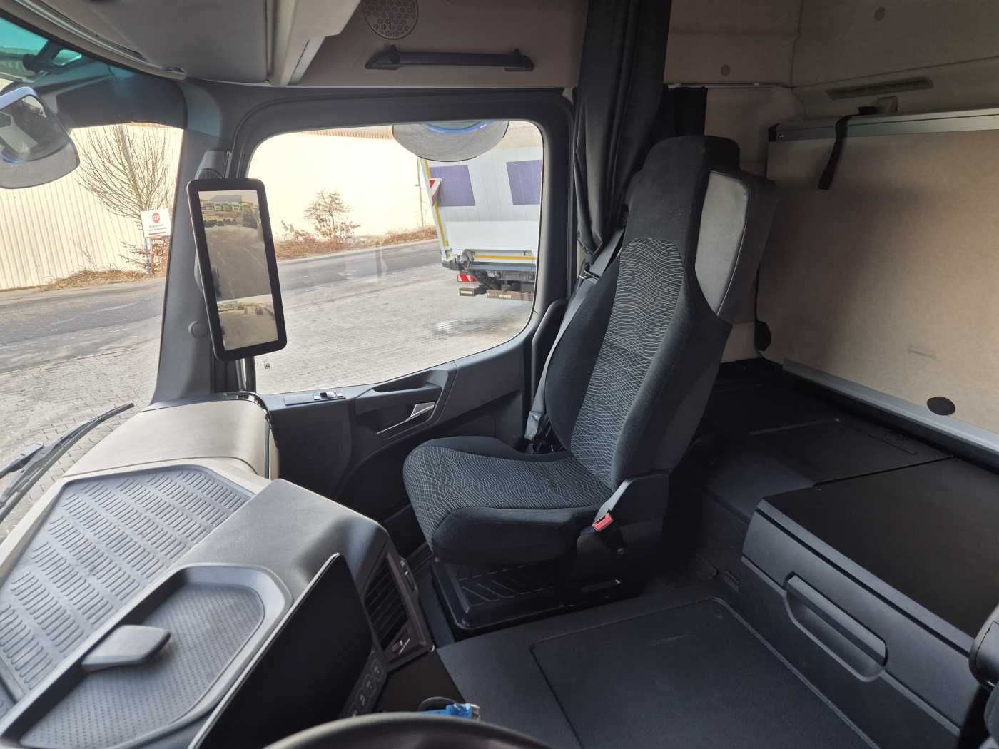 Fahrzeugabbildung Mercedes-Benz Actros 1848 LSnRL Öl-Retarder MirrorCam PPC DAB