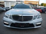 Mercedes-Benz E 63 AMG Performance/Schiebedach - Mercedes-Benz aus 2009: AMG