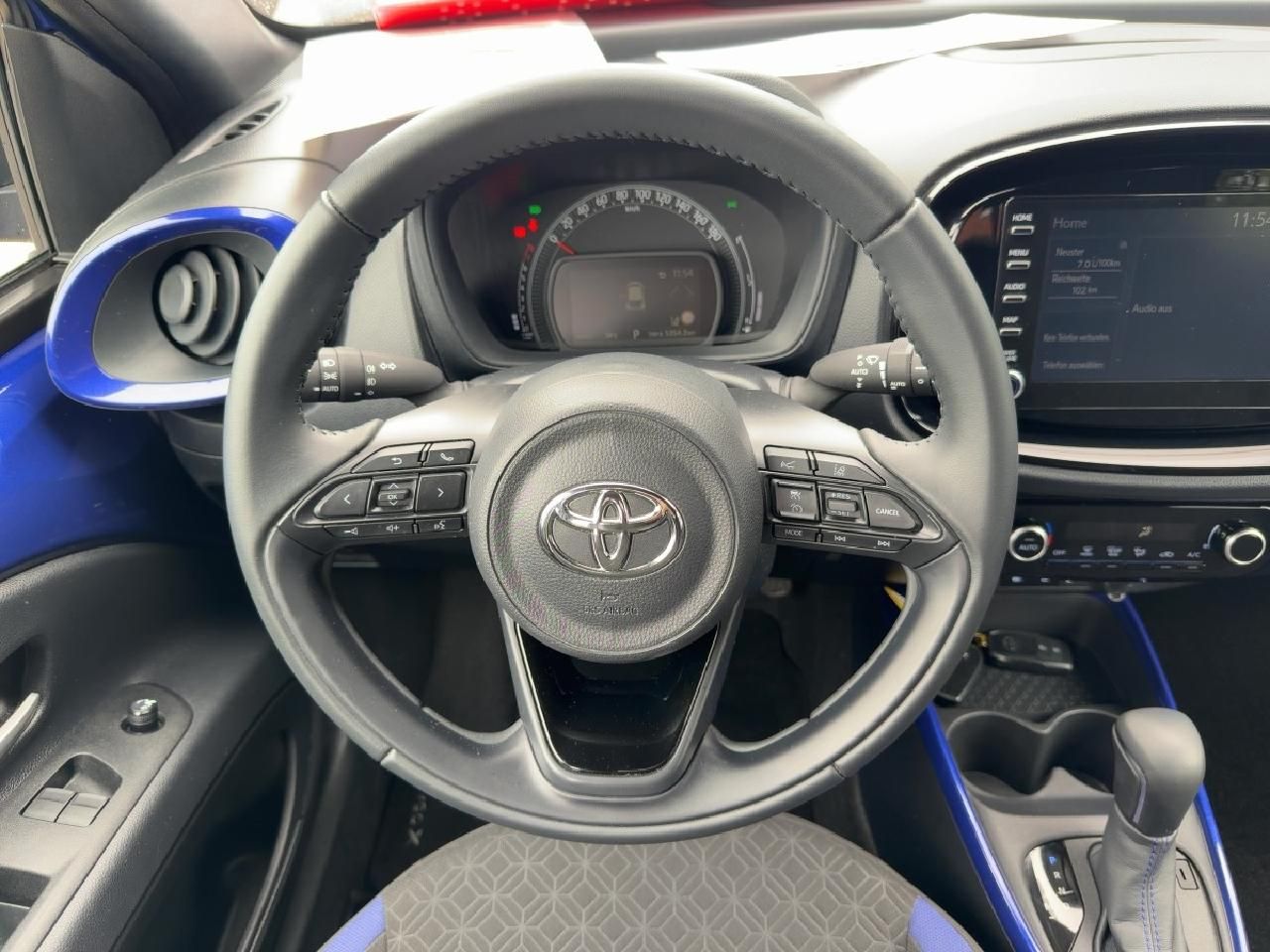 Fahrzeugabbildung Toyota Aygo X 1,0 Pulse *LED+CAM+SHZ+AppleCarplay*