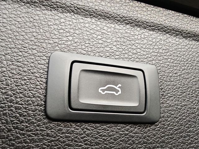 Q5 40 2.0 TDI quattro S line S-tronic ACC PANO