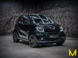 Smart ForTwo EQ cabrio prime EXCLUSIVE+JBL+BLACKREDTOP - gebrauchte Smart ForTwo aus dem Jahr 2023