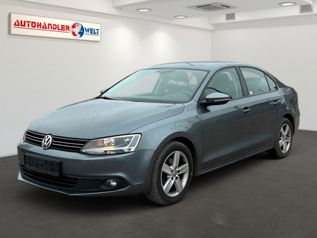 Volkswagen Jetta 1.2 TSI Comfortline AAC PDC Tempomat SHZ