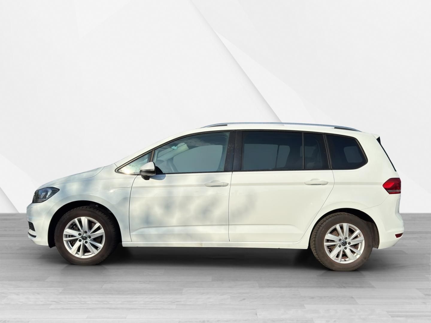 Fahrzeugabbildung Volkswagen Touran Comfortline 1.5 TSI-DSG,7-Sitzer,Rückf.-K