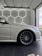 Mercedes-Benz E350 Coupé  - aus 2011: Sportwagen