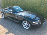 BMW Z4 2.5i - Leder-Klima- Xenon-1 Hand - BMW Z4 in Frankfurt (Main)