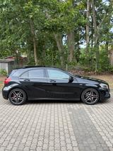 Mercedes-Benz Mercedes Benz A250 Sport AMG Line - Privatanbieter Berlin gebraucht
