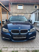 BMW 318i Touring -