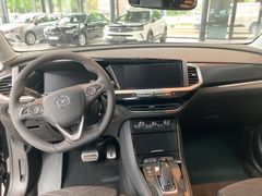 Fahrzeugabbildung Opel Grandland GS Line  1,2 96KW AT8