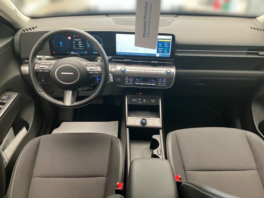 Fahrzeugabbildung Hyundai Kona Trend Elektro 2WD LM KlimaA Virtual WPumpe