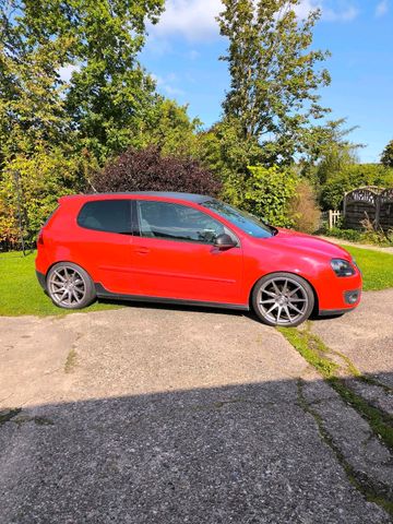 Volkswagen Golf 5 GTI