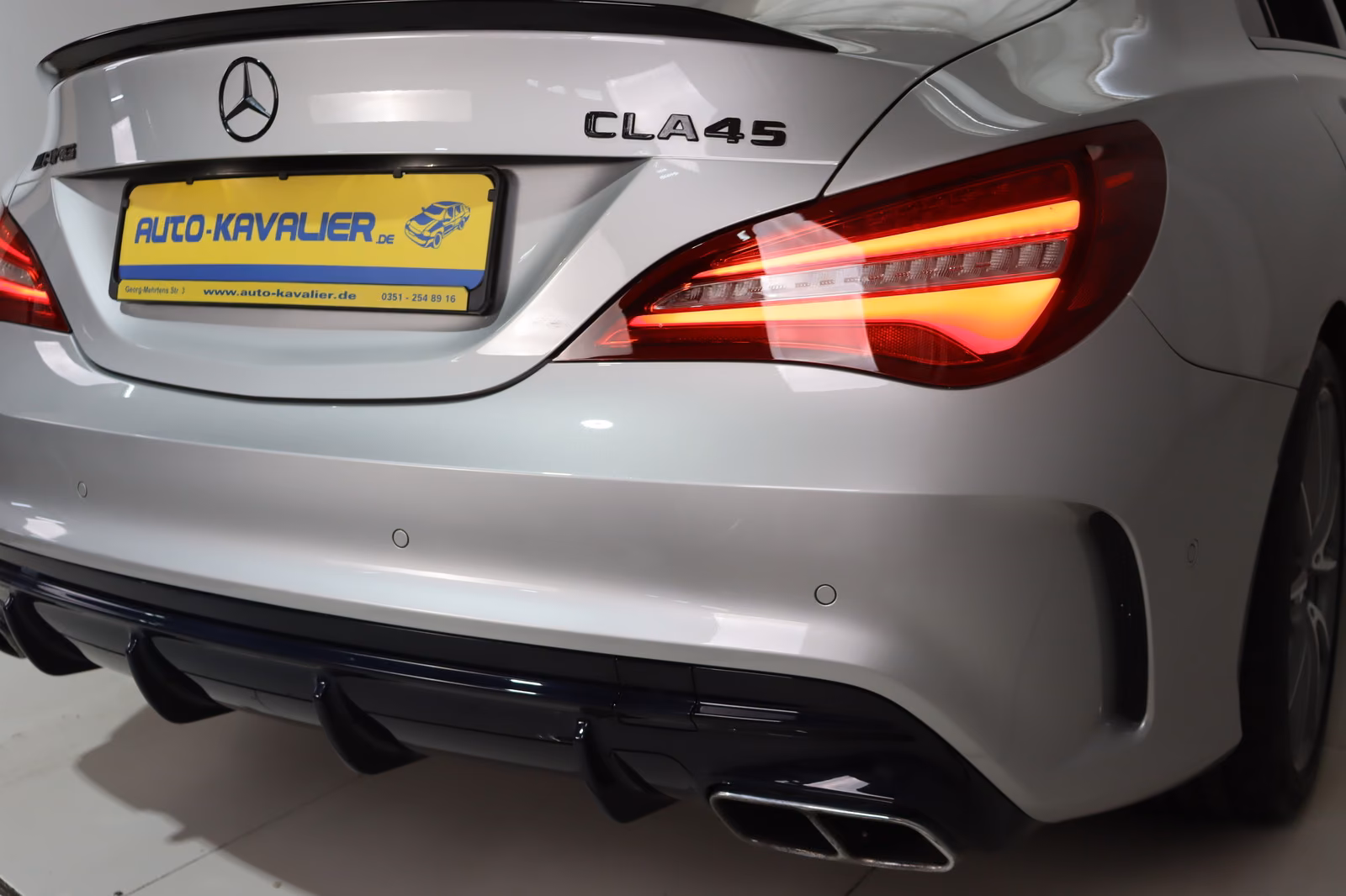 Mercedes-Benz CLA 45 AMG 4Matic Coupe * Led * Navi * Alcantara