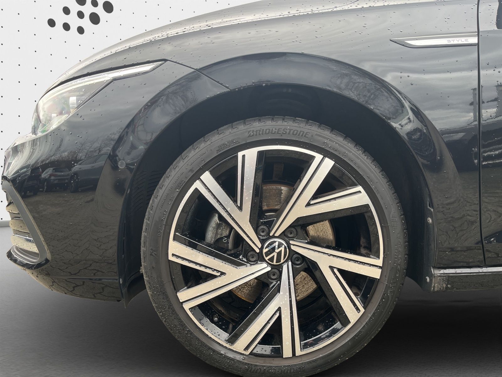 Volkswagen Golf - Bild 12