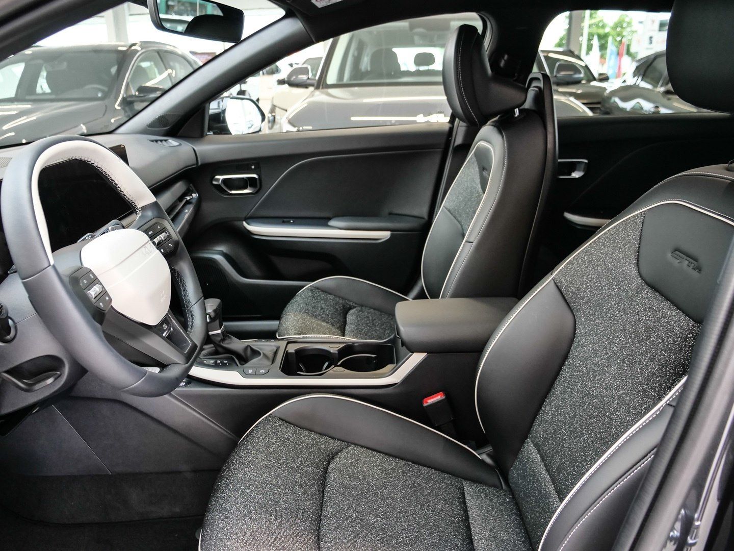 Kia K4 - Bild 9