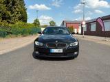 BMW E93 320i - BMW 320: E93