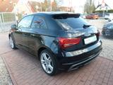 Audi A1 3x S-LINE LED/S-Tronic/17 Zoll/T-Leder/BT - Audi A1: Tronic