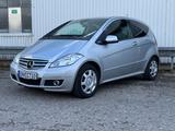 Mercedes-Benz A 180 Klima Sitzheizung Rückfahrkamera Tüv 2/27 - Mercedes-Benz A 180 Gebrauchtwagen in München