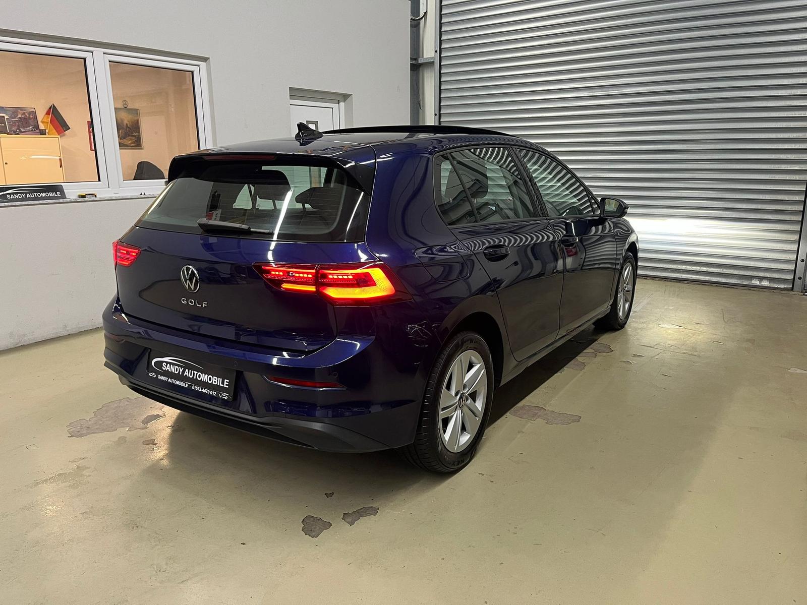 Volkswagen Golf Life LED/NAVI/DAB/Massag/Schiebedach/ACC/SH, миниатюра 4