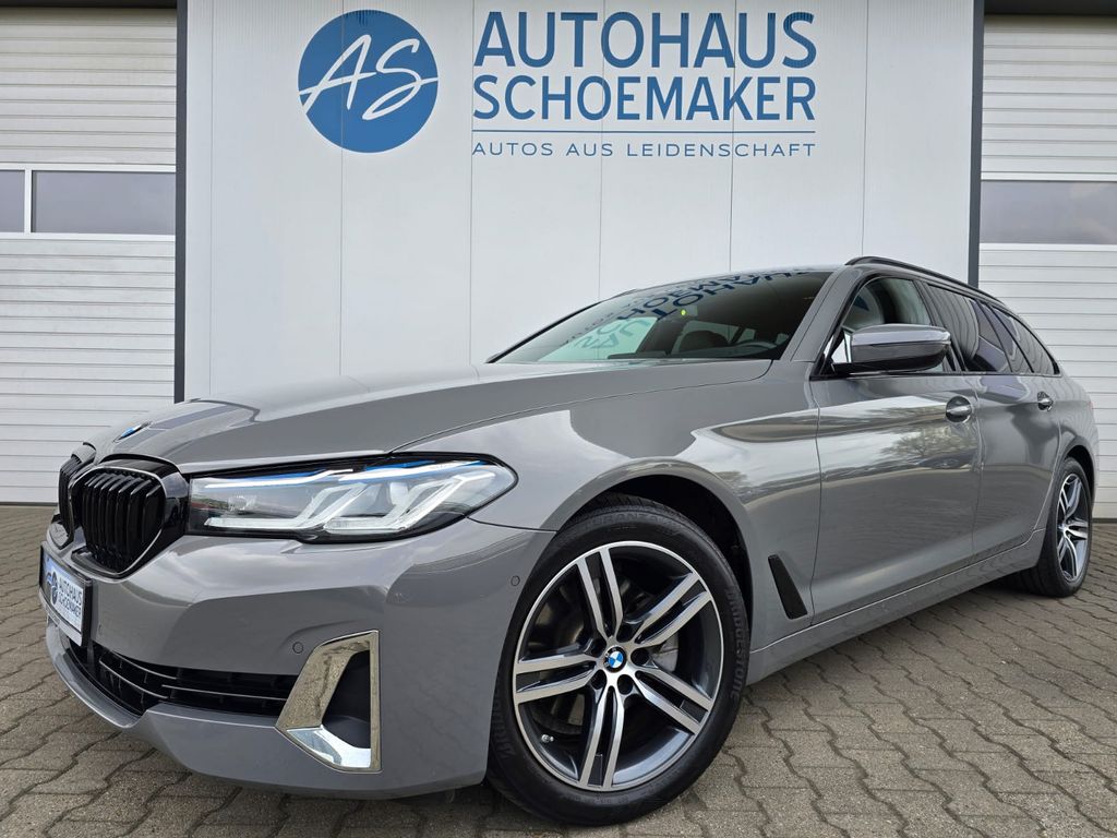 2022 BMW 520