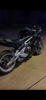 Kawasaki ER6f - Angebote