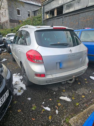 Renault CLIO 1.5DCI / TÜV 06.2025 / Fahrbe...