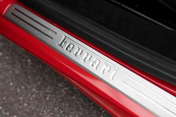 صورة مصغرة 21 لـ 2017 Ferrari 488 GTB