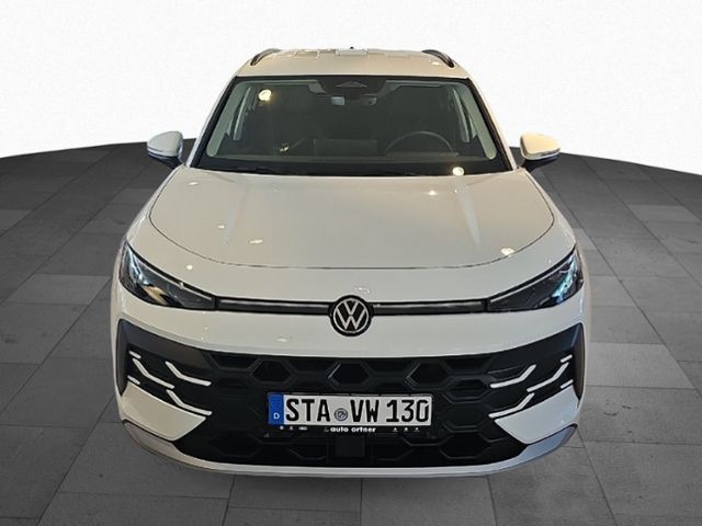 Fahrzeugabbildung Volkswagen T-Roc 1.5 eTSI LIFE SHZ LED-PLUS KAMERA KEYLESS