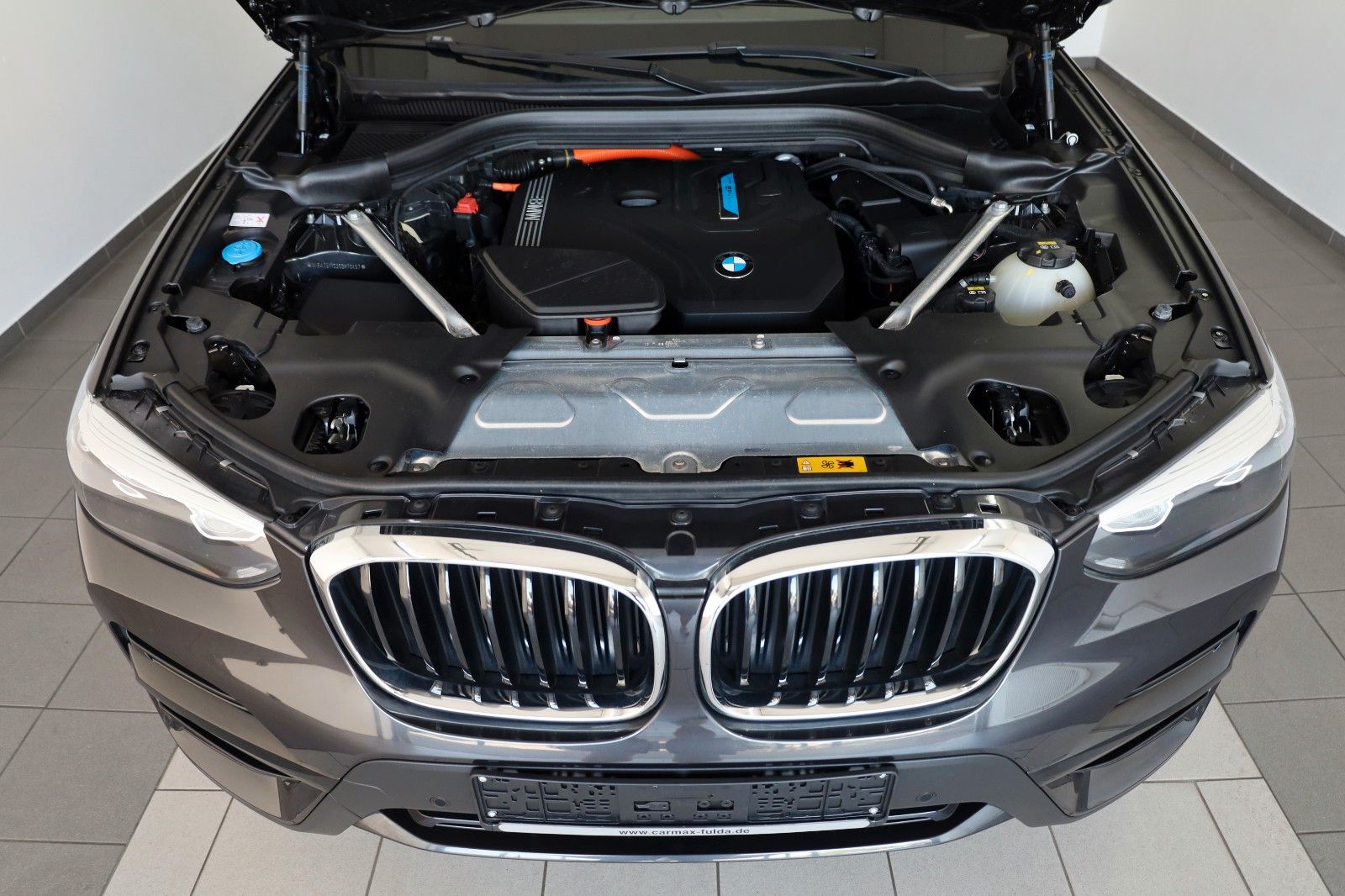 Fahrzeugabbildung BMW X3 xDrive 30e Advantage,Leder,Navi,Kamera,PanoD.