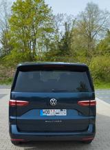 Volkswagen T7 Multivan 1,5 TSI OPF DSG Life Life - VW T7 Multivan von privat