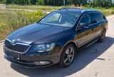 Skoda Superb 3.6 V6 DSG 4x4 L&K Combi L&K - Skoda Superb: Allradantrieb, 3.6