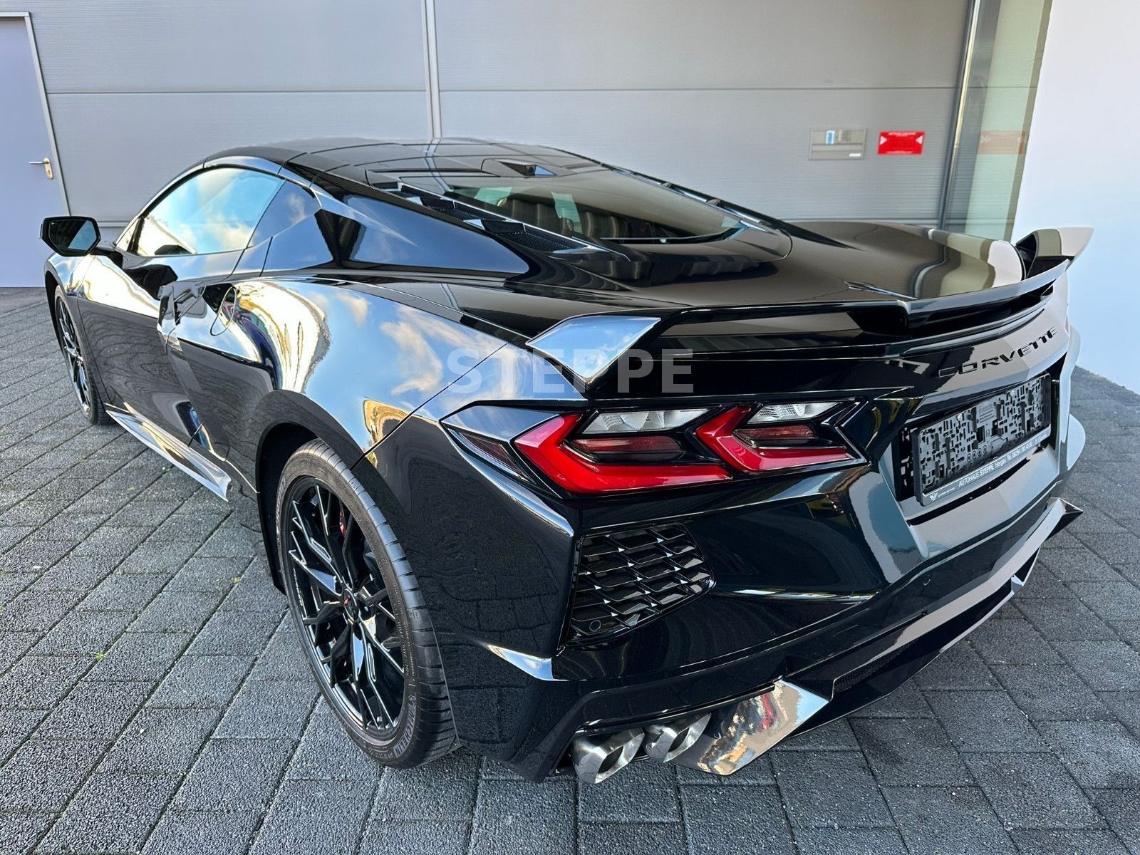 Corvette C8 Stingray Coupe 6,2 V8 3LT Europamodell