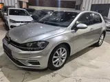 Volkswagen Golf VII Lim. Comfortline LED/Navi/ACC - Volkswagen: L