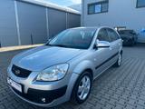 Kia Rio 1.6 EX Top-TÜV 3-2028 - Kia Rio: Ex Top
