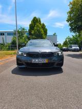 BMW 320d xDrive Touring M Sport Auto TÜV/ Service Ne - BMW 320 Gebrauchtwagen in Stuttgart