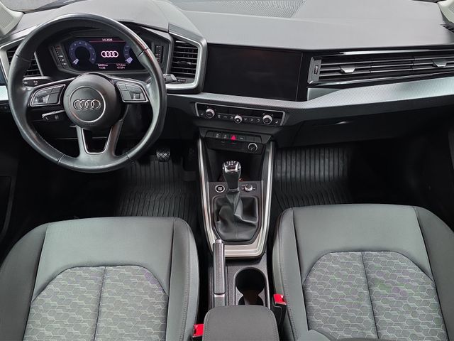 A1 advanced 25 Sportback 1.0 TFSI*CARPLAY*