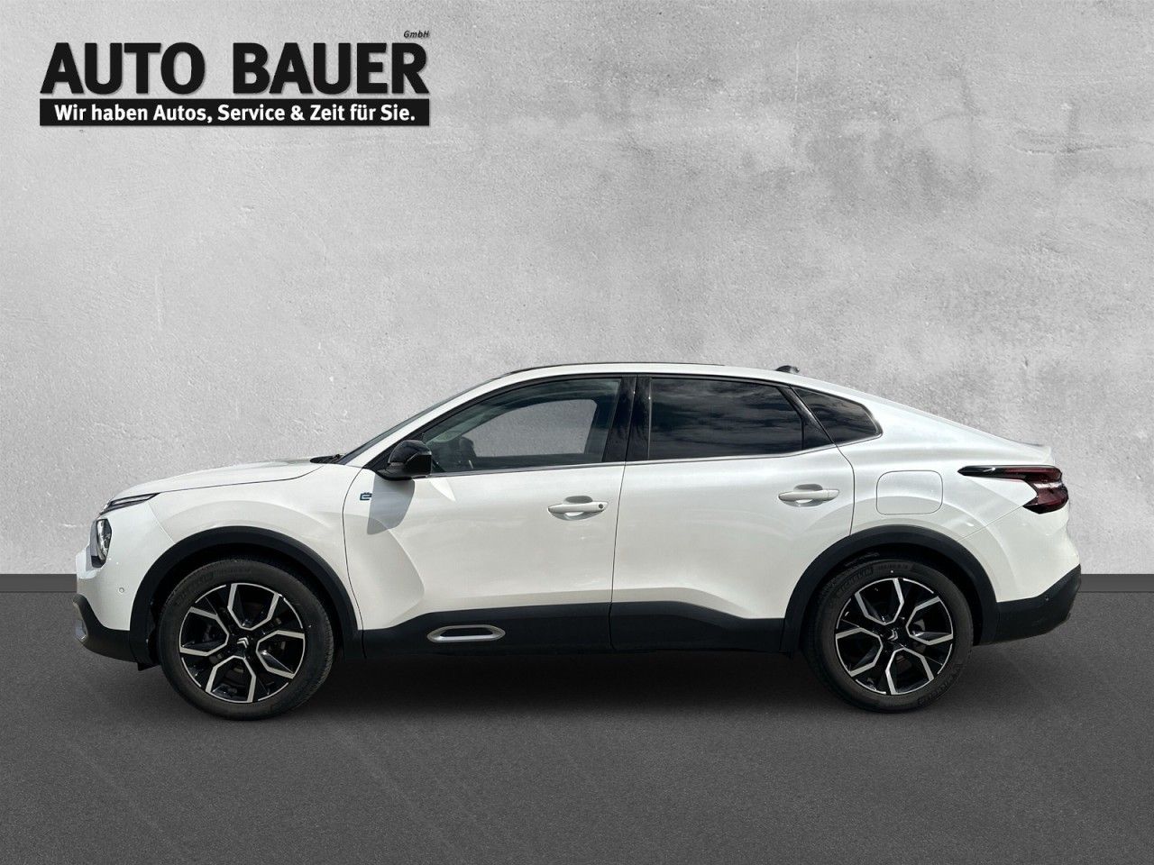 Fahrzeugabbildung Citroën ë-C4 X Shine-1Hnd-Navi-Schiebedach* - mit KI generiert/bearbeitet