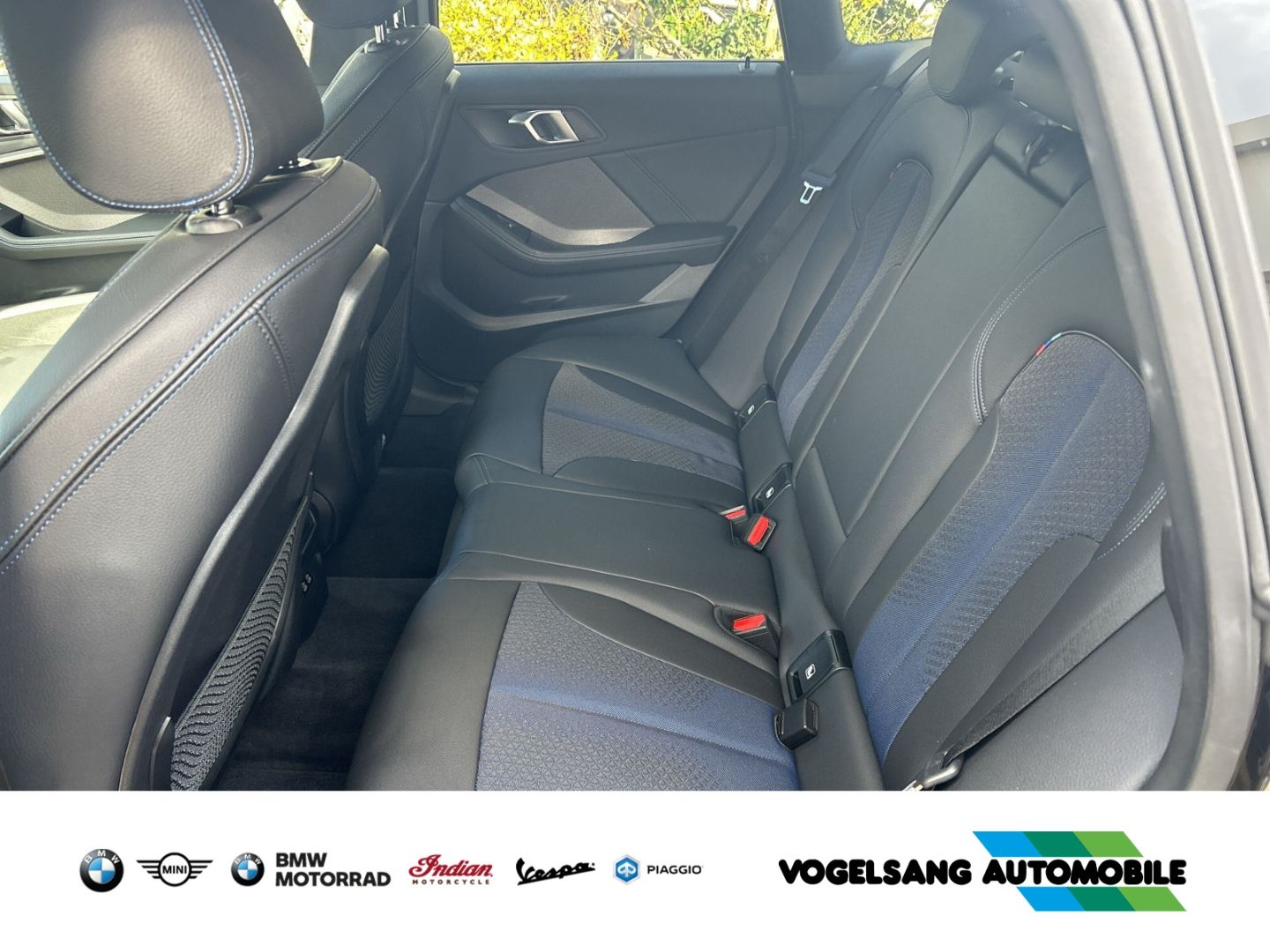 Fahrzeugabbildung BMW 218 Gran Coupe i M Sport Park-Assistent