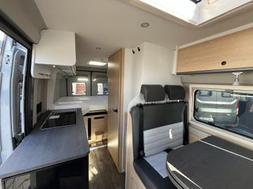 Sunlight Adventure Cliff 640 Maxi 8G ACC Digital AWT iso.