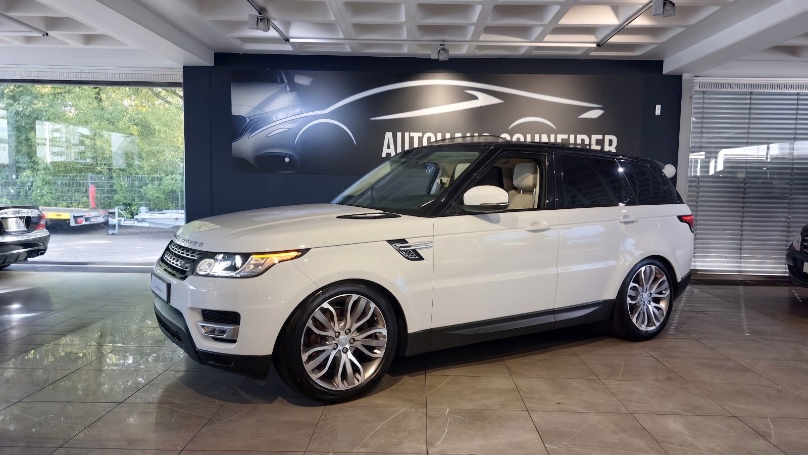 Land Rover Range Rover Sport HSE